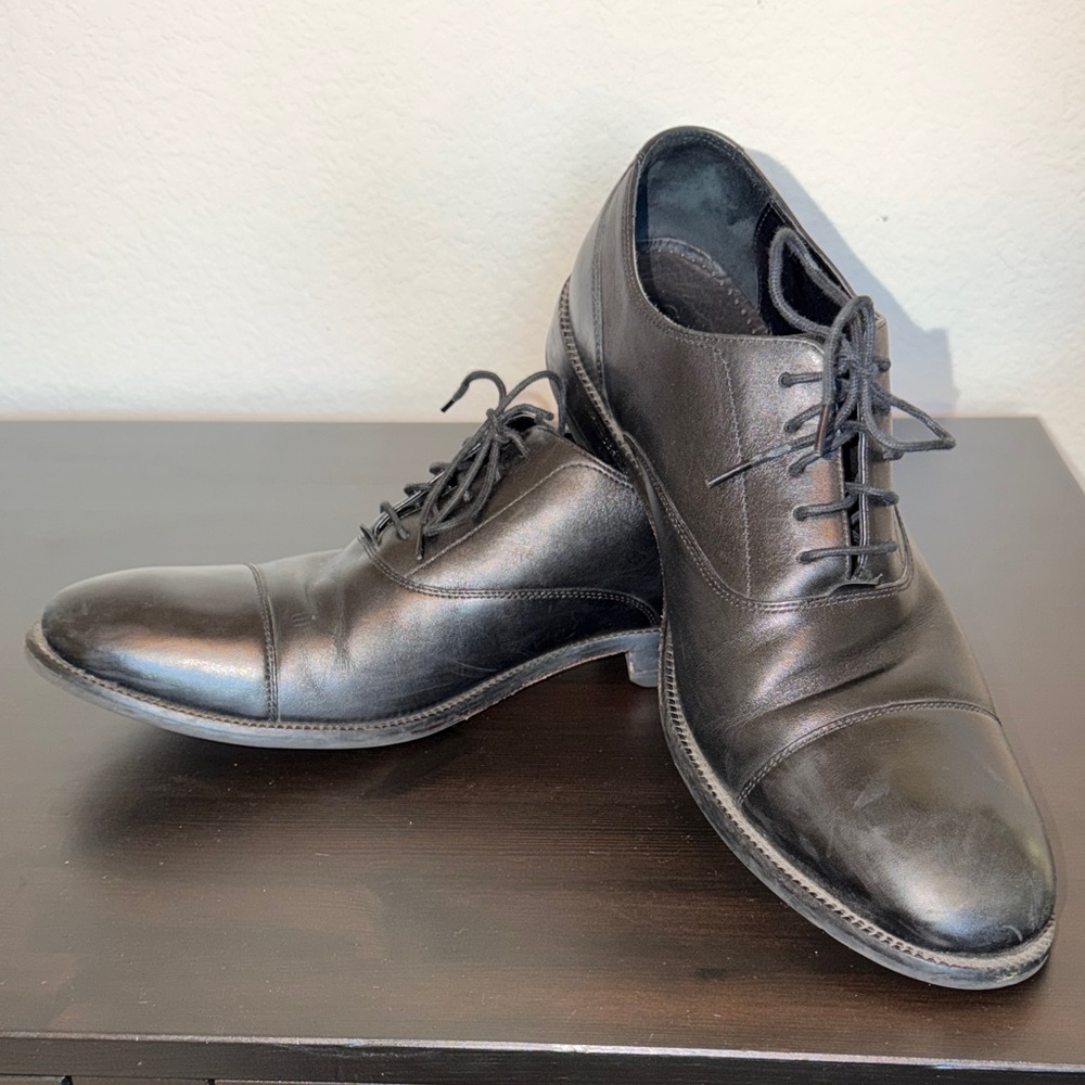 Cole Haan Black Leather Oxfords